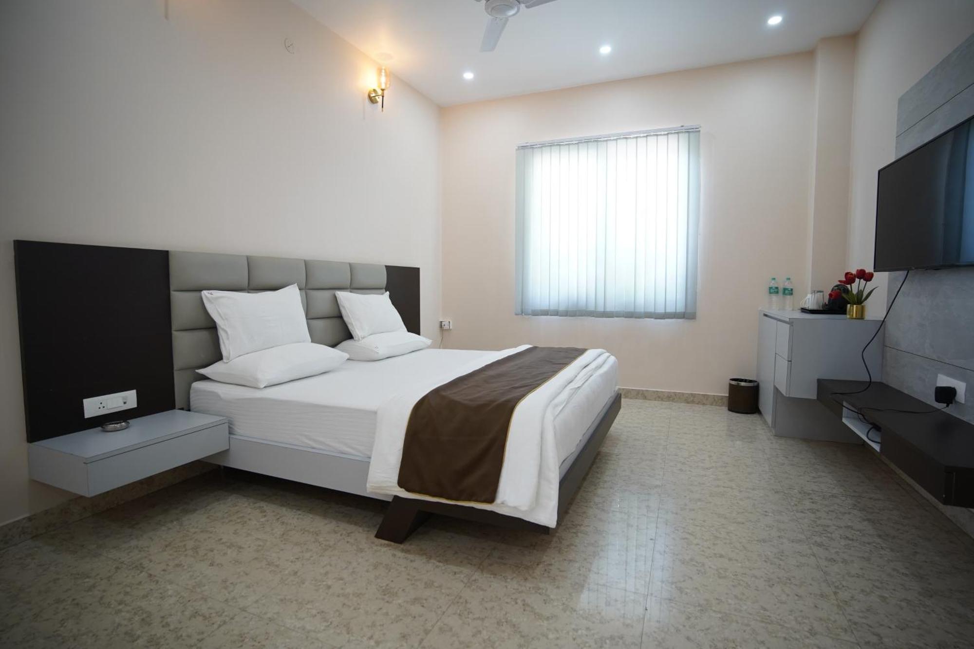 Jaanki Farms & Resorts Jorhāt Extérieur photo