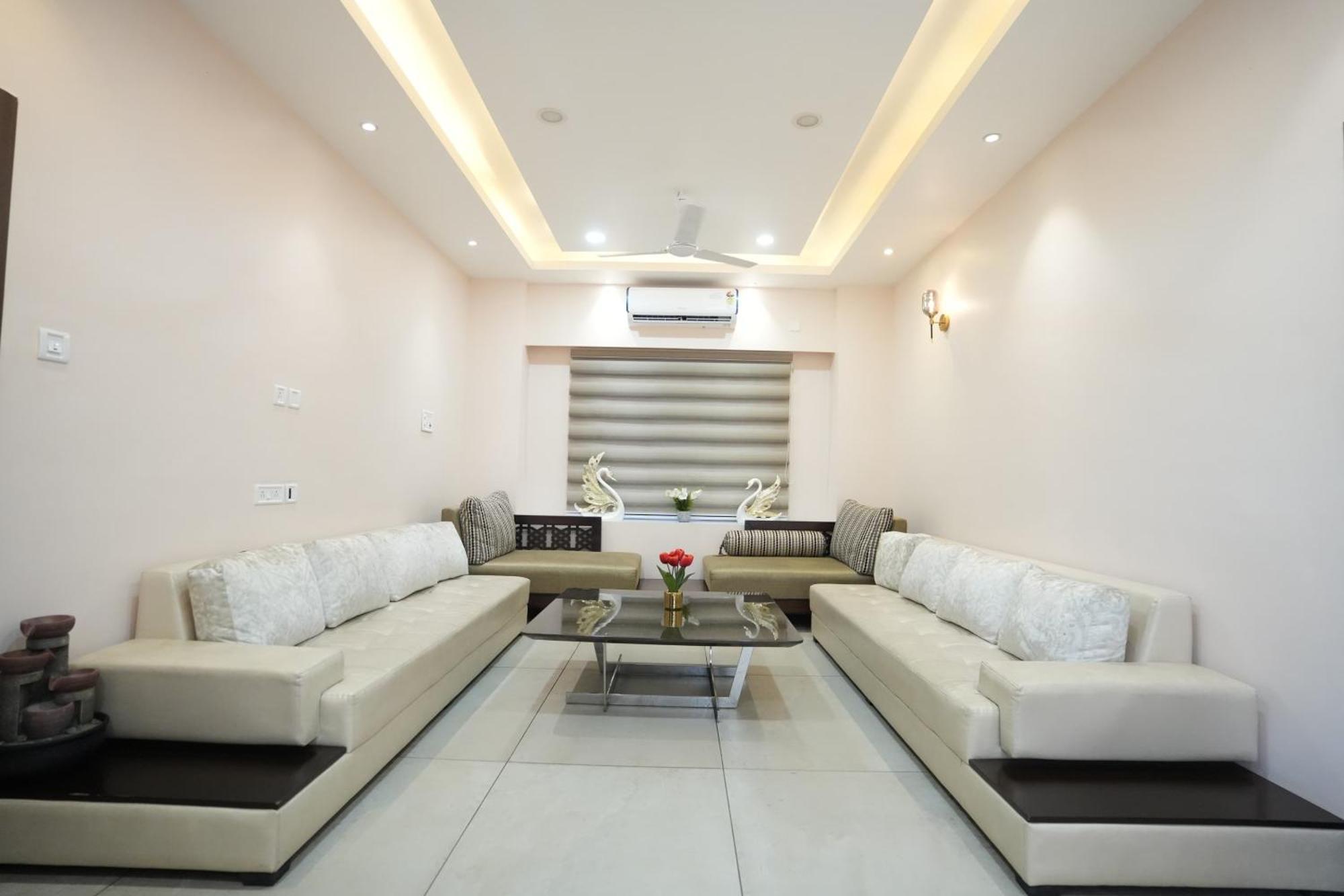 Jaanki Farms & Resorts Jorhāt Extérieur photo